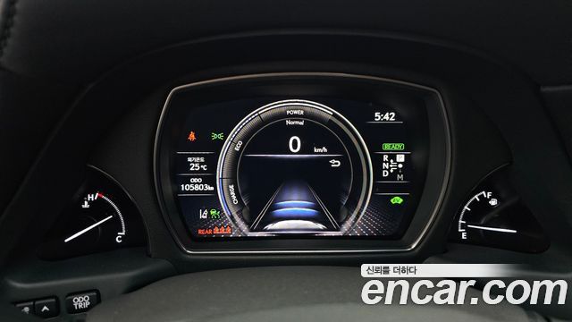 Lexus LS 2021 — photo 8