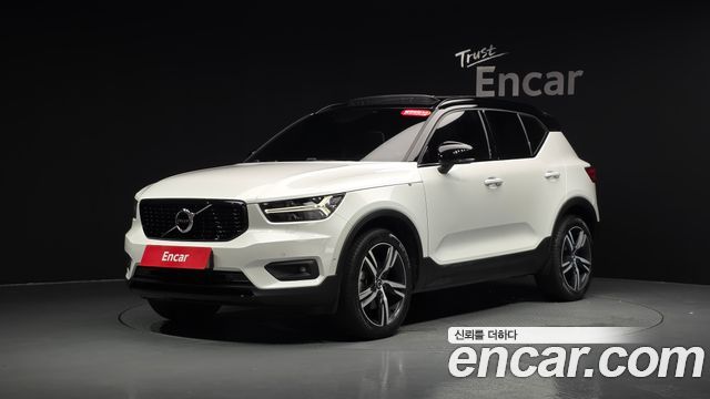 Volvo XC40 2019 — photo 41