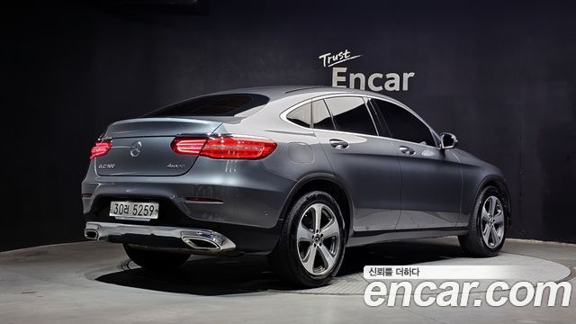 Mercedes-Benz GLC-Class 2019 — photo 2