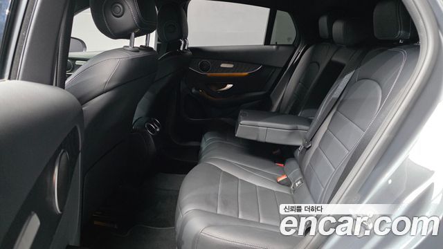 Mercedes-Benz GLC-Class 2019 — photo 18