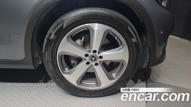 Mercedes-Benz GLC-Class 2019 — photo 7