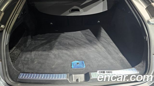 Mercedes-Benz GLC-Class 2019 — photo 29