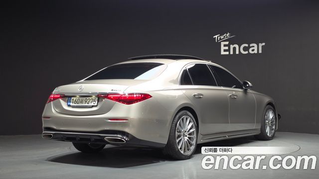 Mercedes-Benz S-Class 2022 — photo 2