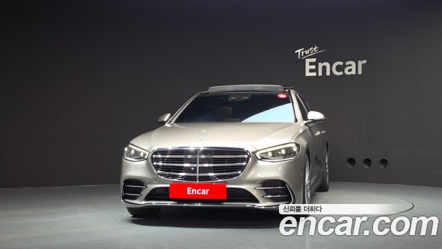 Mercedes-Benz S-Class 2022 — photo 3