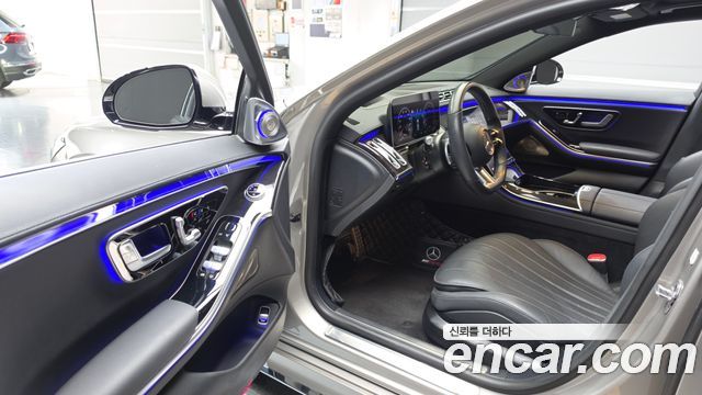Mercedes-Benz S-Class 2022 — photo 10