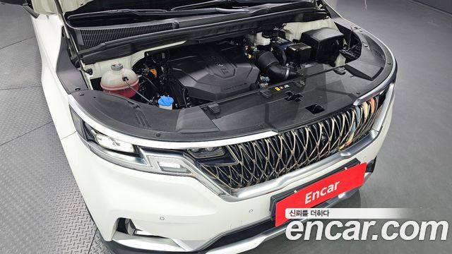 Kia Canival 2021 — photo 6