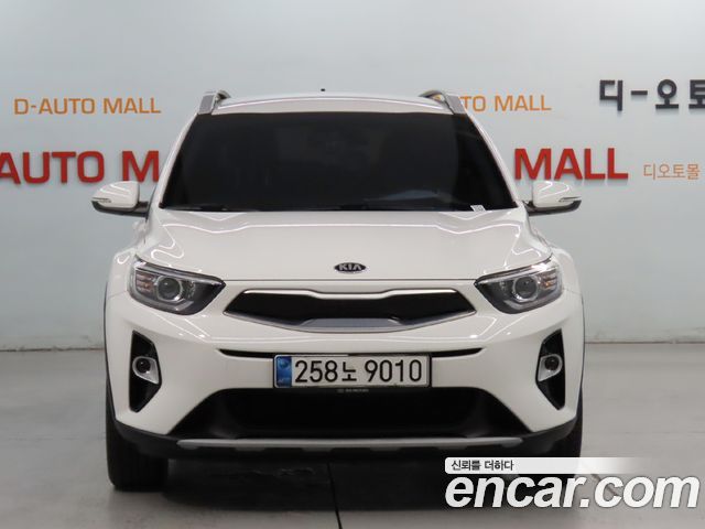Kia Stonic 2020 — photo 2
