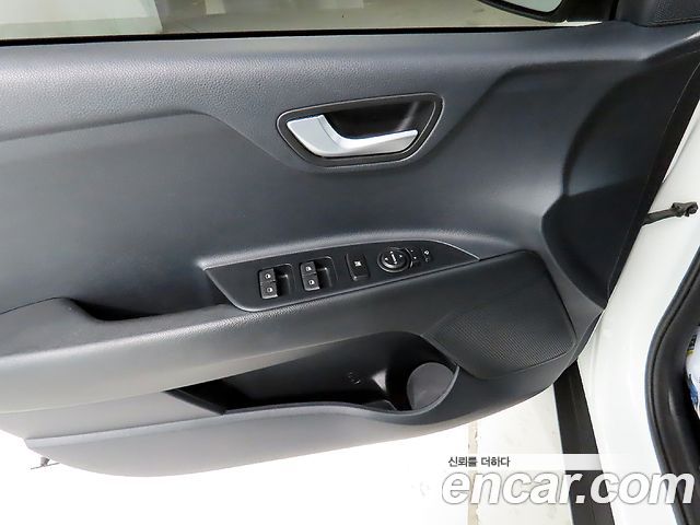 Kia Stonic 2020 — photo 14