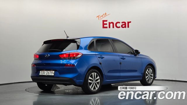 Hyundai i30 2017 — photo 2