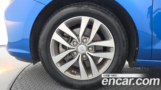 Hyundai i30 2017 — photo 5
