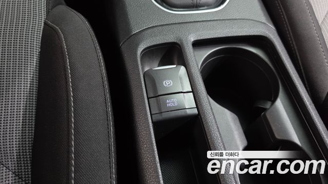 Hyundai i30 2017 — photo 19
