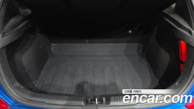 Hyundai i30 2017 — photo 24