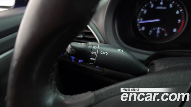 Hyundai i30 2017 — photo 33