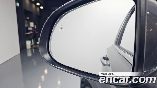 Hyundai Santafe 2022 — photo 24