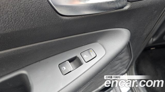 Hyundai Santafe 2022 — photo 25