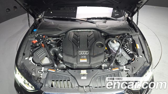 Audi A8 2023 — photo 6