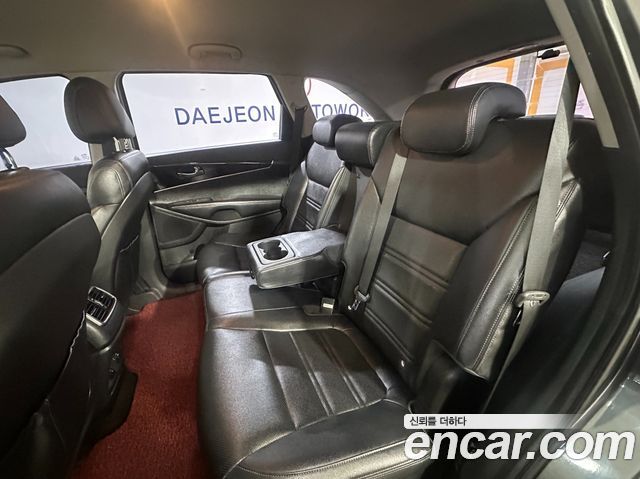 Kia Sorento 2016 — photo 8