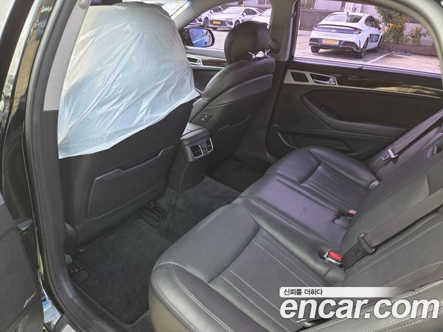 Hyundai Genesis 2015 — photo 8