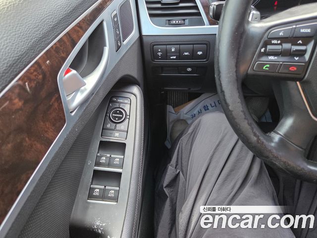 Hyundai Genesis 2015 — photo 14