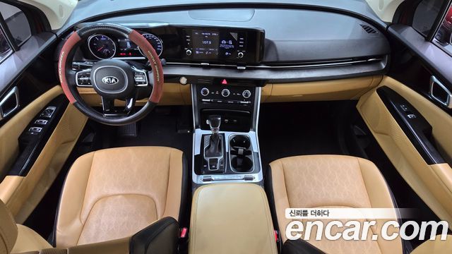 Kia Canival 2021 — photo 10