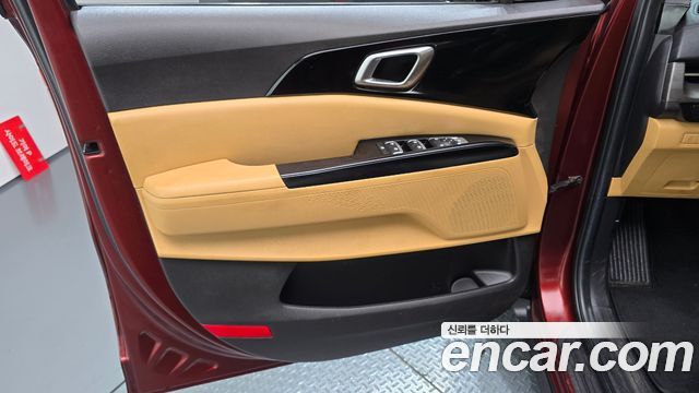 Kia Canival 2021 — photo 14