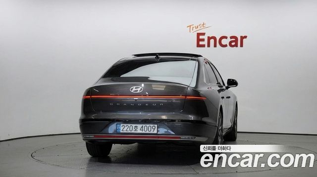 Hyundai Grandeur 2023 — photo 4