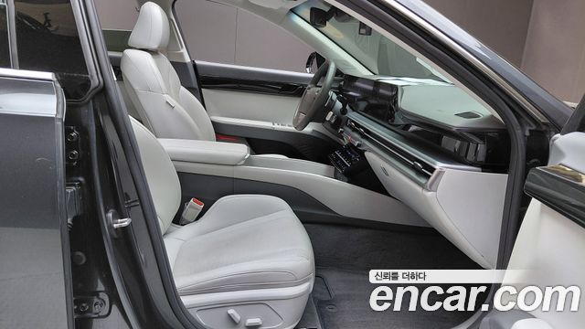 Hyundai Grandeur 2023 — photo 16
