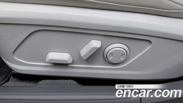 Hyundai Grandeur 2023 — photo 32