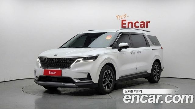 Kia Canival 2021 — photo 1