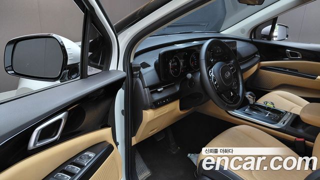 Kia Canival 2021 — photo 13
