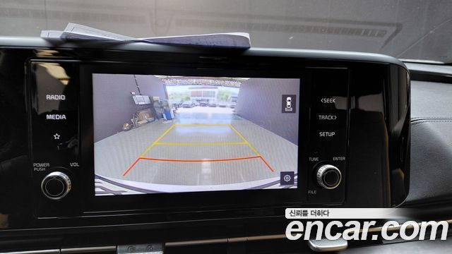 Kia Canival 2021 — photo 20