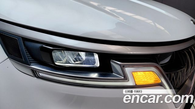 Kia Canival 2021 — photo 8