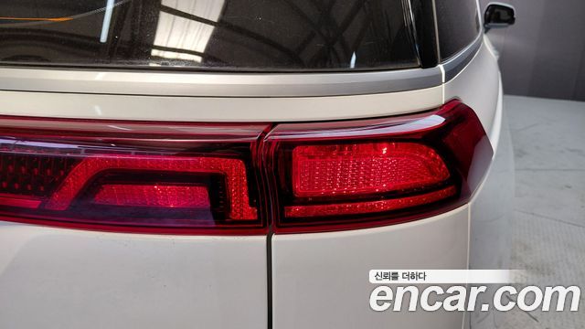 Kia Canival 2021 — photo 9