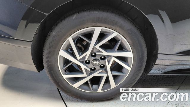 Hyundai Grandeur 2025 — photo 5