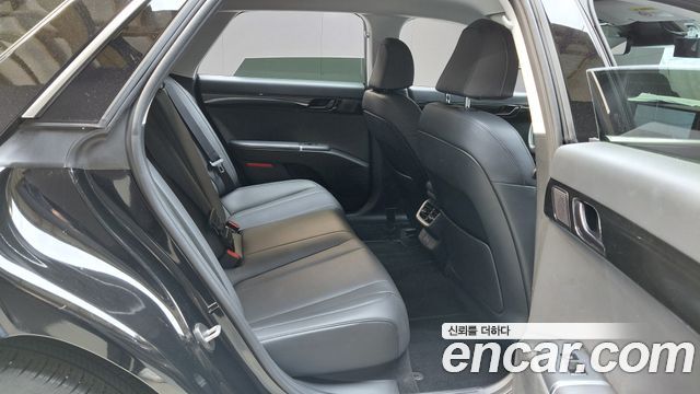 Hyundai Grandeur 2025 — photo 17