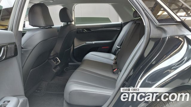Hyundai Grandeur 2025 — photo 18