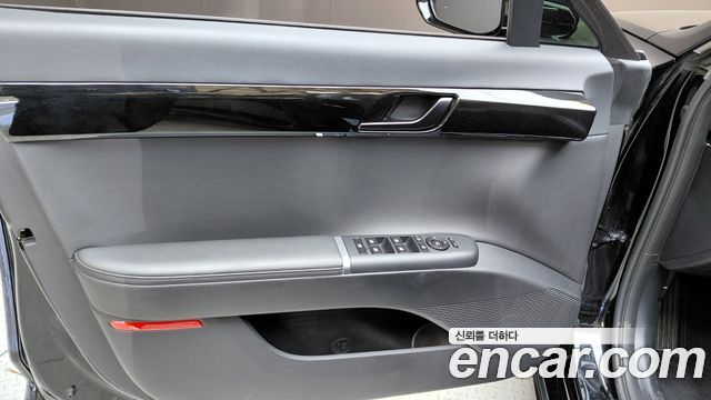 Hyundai Grandeur 2025 — photo 14