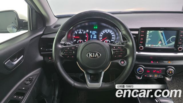 Kia Stonic 2018 — photo 19