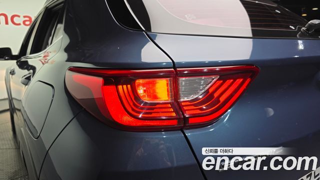 Kia Stonic 2018 — photo 9