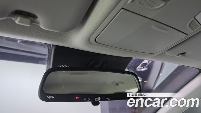Kia Stonic 2018 — photo 27