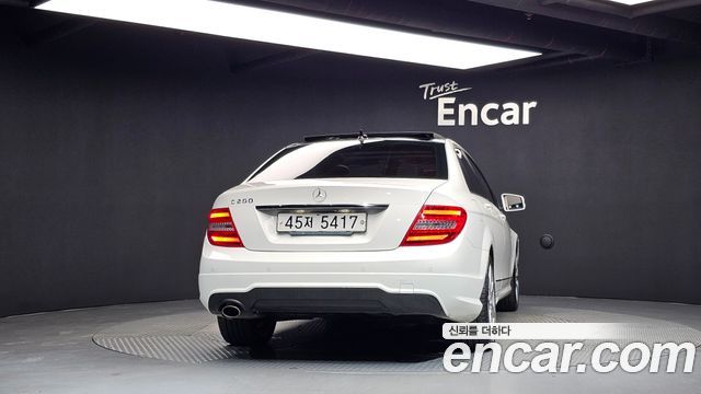 Mercedes-Benz C-Class 2013 — photo 4