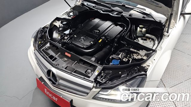 Mercedes-Benz C-Class 2013 — photo 6