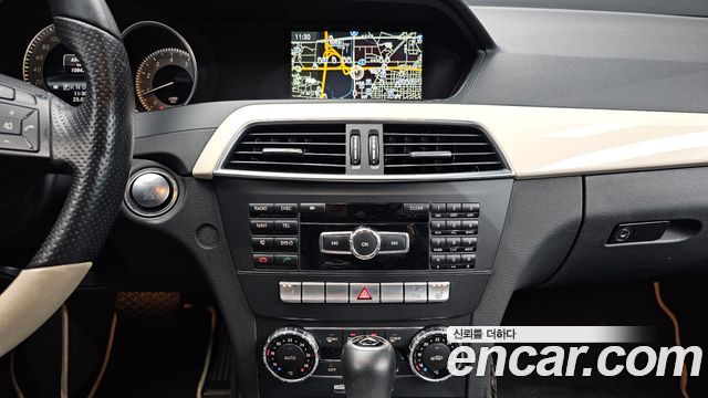 Mercedes-Benz C-Class 2013 — photo 14