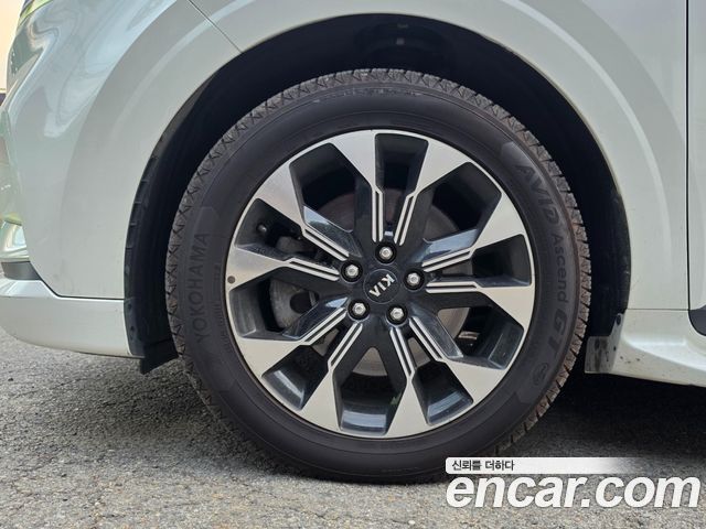 Kia Canival 2021 — photo 5