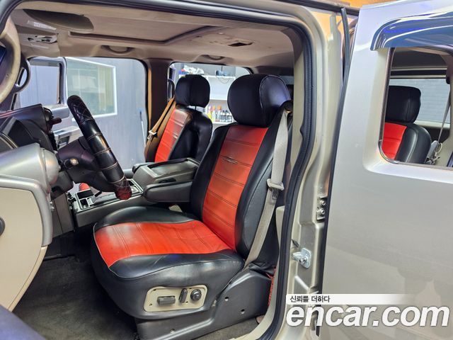 Hummer H2 2003 — photo 18