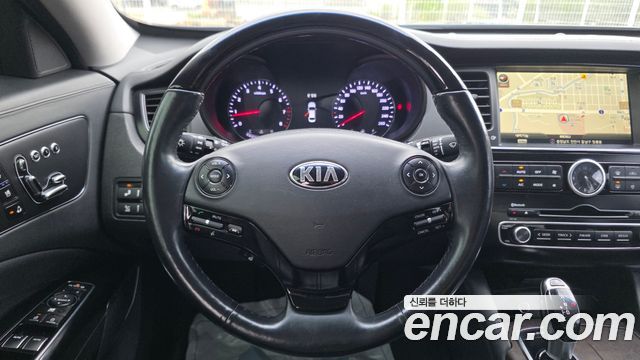 Kia K9 2013 — photo 13