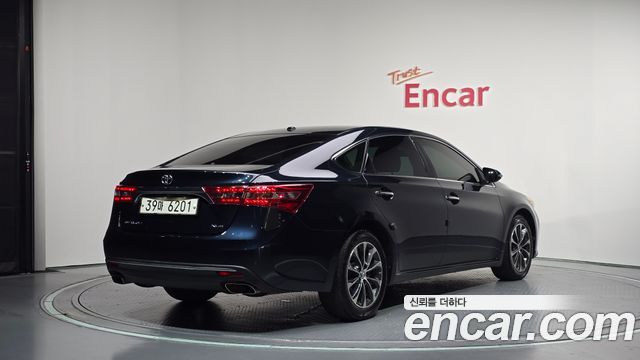 Toyota Avalon 2016 — photo 2