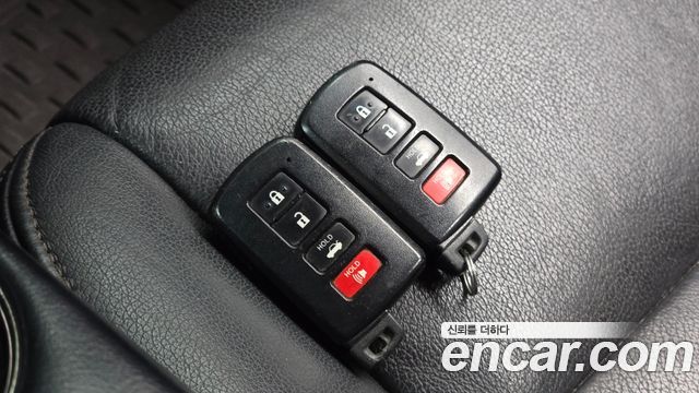 Toyota Avalon 2016 — photo 17