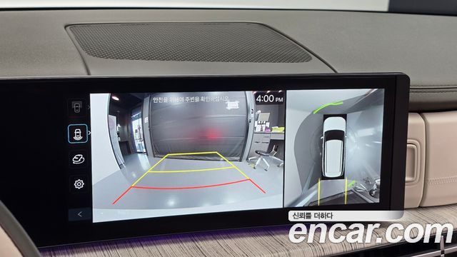 Hyundai Santafe 2025 — photo 16