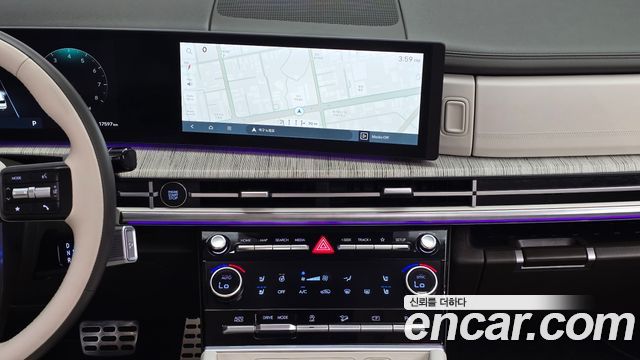 Hyundai Santafe 2025 — photo 18